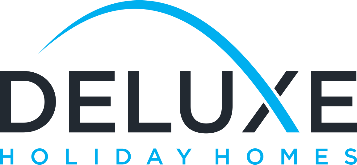Deluxe Holiday Homes logo